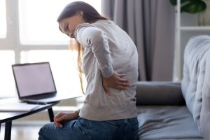 Cara Mencegah Sakit Punggung Saat Bekerja Di Kantor